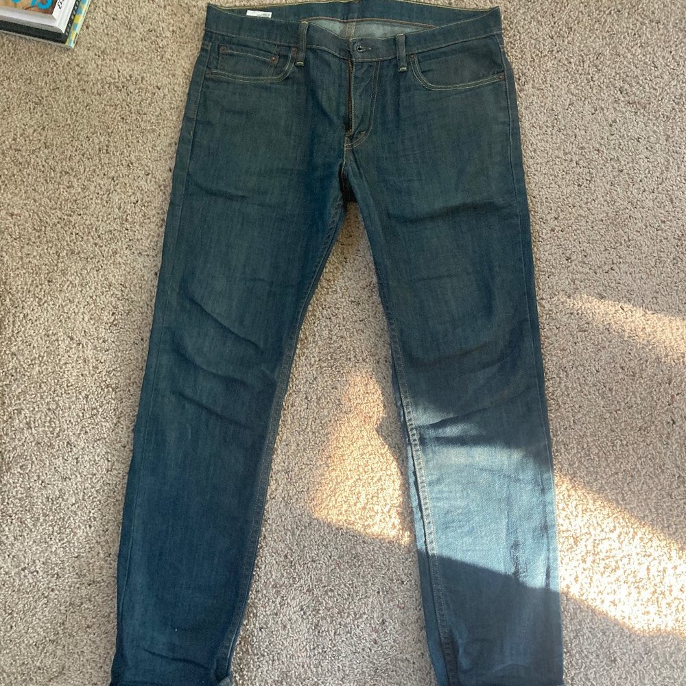 Mens Levis 33 x 32
